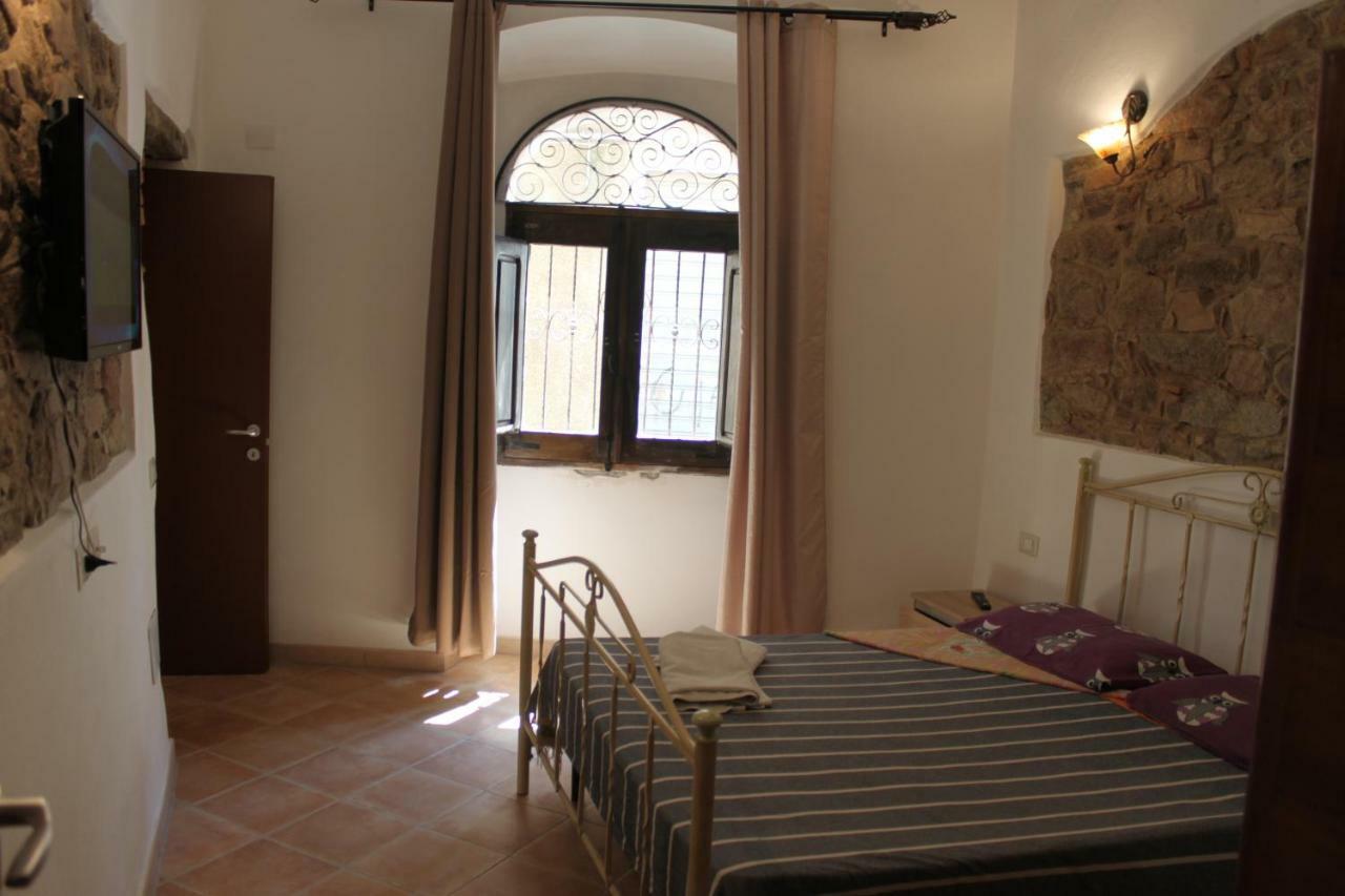 B&B Sotto Le Stelle Vacanze Bari Sardo Exterior photo